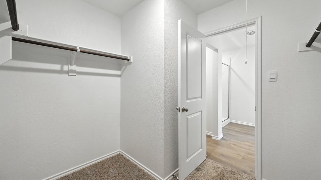 Spacious, unfurnished interior of a new home in Wildcat Ranch, Crandall (Image 24).