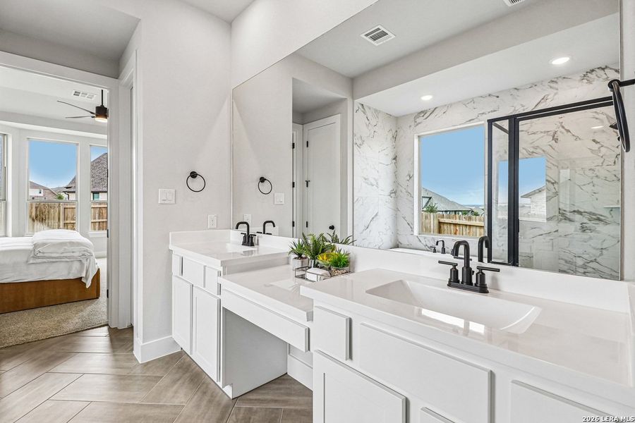 Furnished interior view inside a new home in Homestead, Schertz (Image 30).