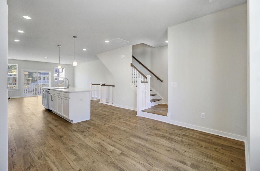 Spacious, unfurnished interior of a new home in , Johns Island (Image 33).