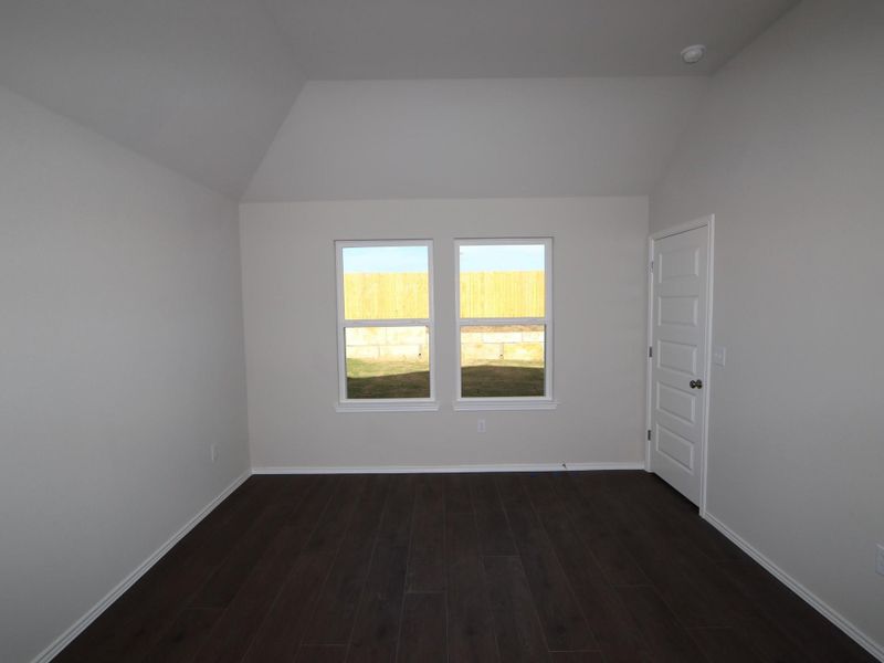 Spacious, unfurnished interior of a new home in Cascades at Onion Creek, Austin (Image 13).