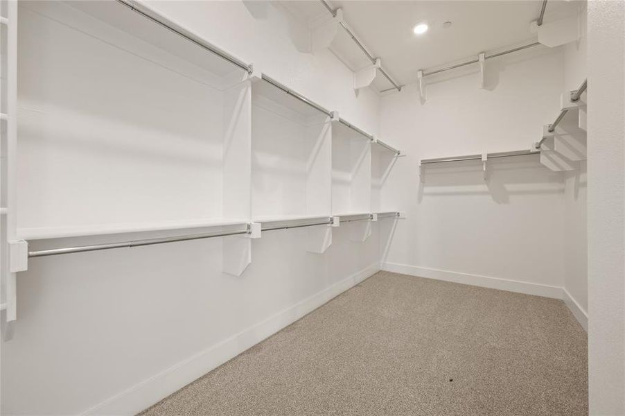 Spacious, unfurnished interior of a new home in Talia, Mesquite (Image 16).