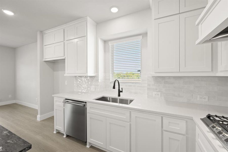 609 Hidden Lakes- Kitchen-5