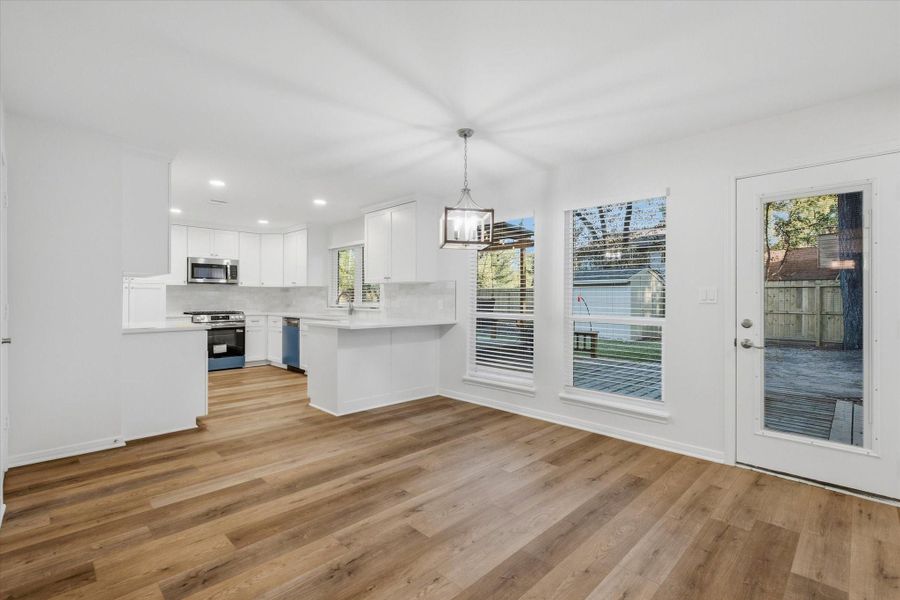 Spacious, unfurnished interior of a new home in , Kingwood (Image 13).