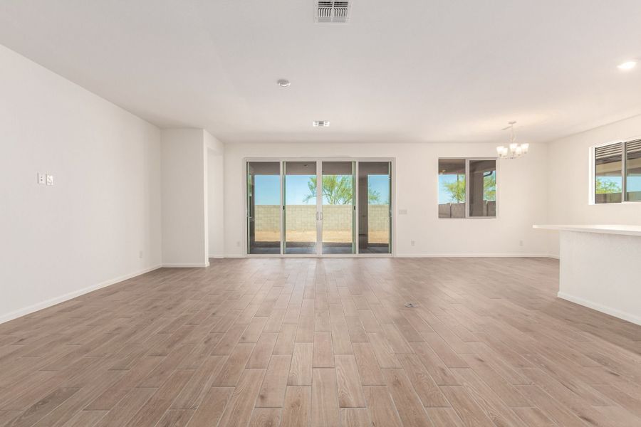 2D floor plan layout of this home in The Views at Rancho Cabrillo, Peoria, AZ (Image 13).