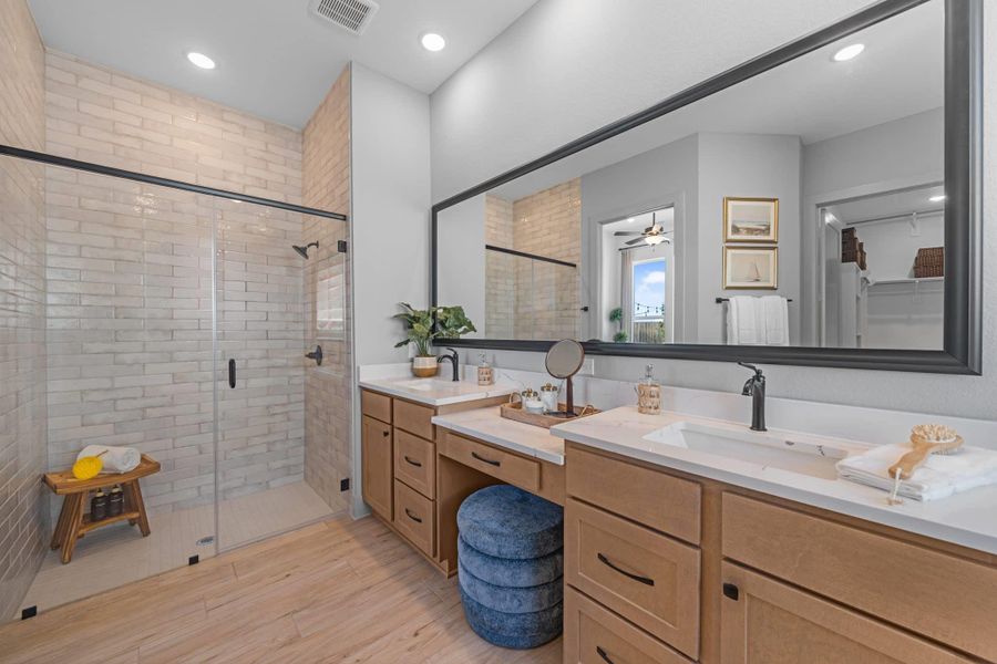 REPRESENTATIVE OF FLOOR PLAN ONLY REPRESENTATIVE OF FLOOR PLAN ONLY