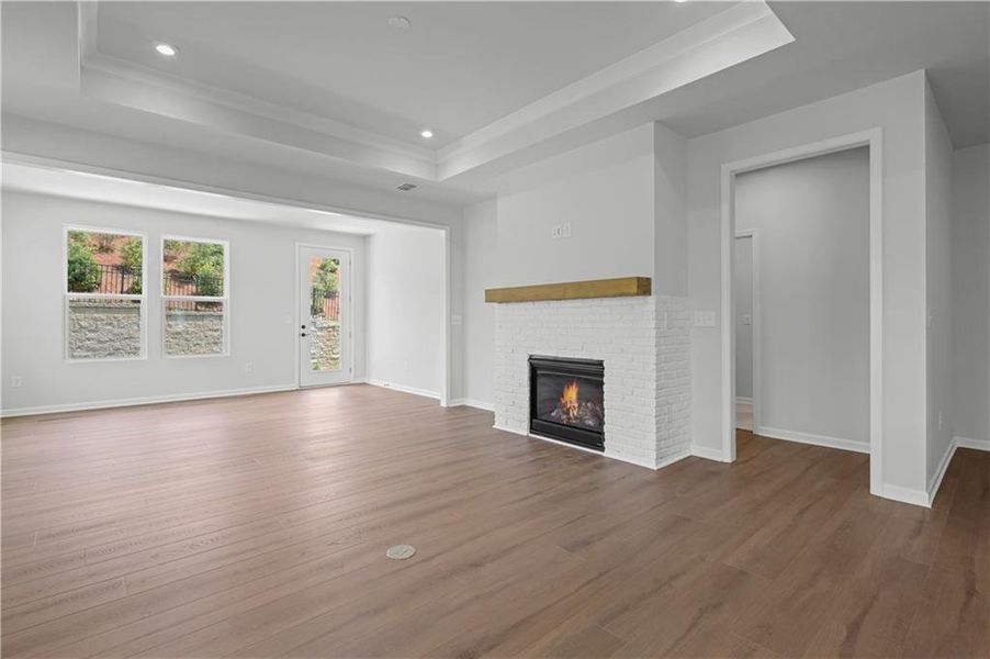Spacious, unfurnished interior of a new home in Sun City Peachtree, Griffin (Image 8).