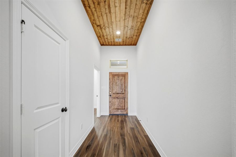 Spacious, unfurnished interior of a new home in , Snook (Image 31). Spacious, unfurnished interior of a new home in , Snook (Image 31).