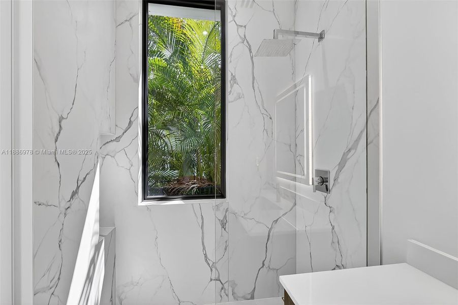 Close-up of interior finishes inside a home in , Fort Lauderdale (Image 17).