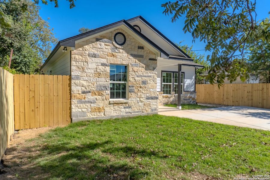 Exterior details and patio area of a home in , San Antonio (Image 21). Exterior details and patio area of a home in , San Antonio (Image 21).