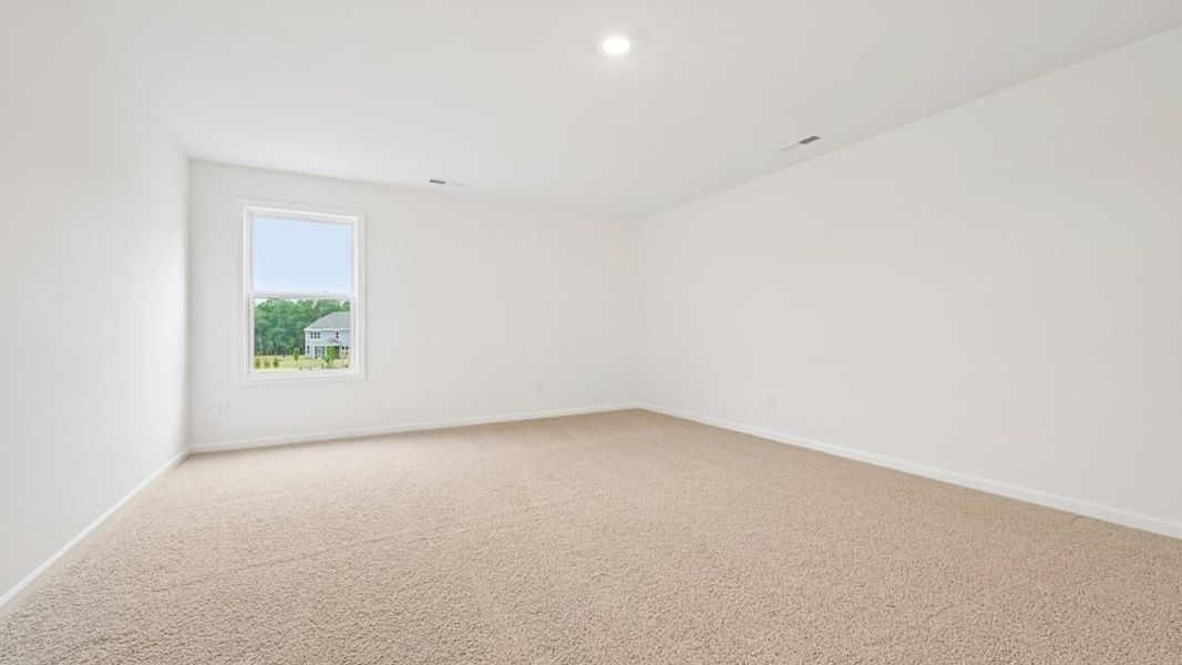 Spacious, unfurnished interior of a new home in Kalas Falls, Wake Forest (Image 20).