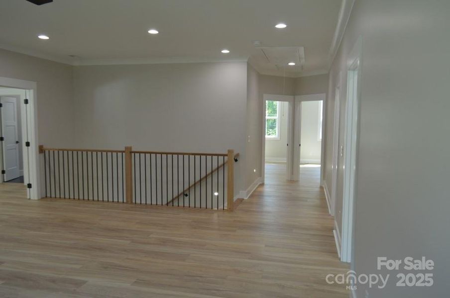 Spacious, unfurnished interior of a new home in , Davidson (Image 36).