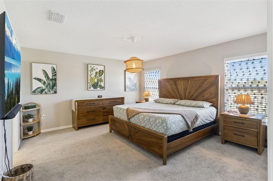 Furnished interior view inside a new home in Bradbury Creek, Haines City (Image 17).