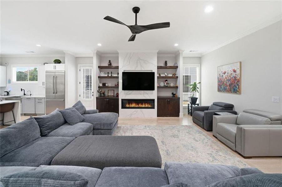 Furnished interior view inside a new home in , Alpharetta (Image 5).