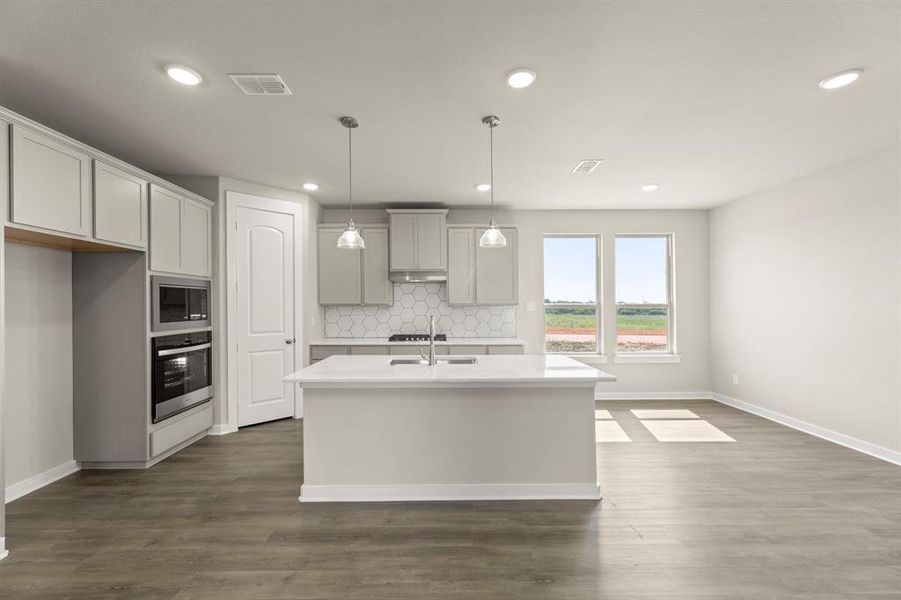 14. 1429 Clare - Kitchen 14. 1429 Clare - Kitchen