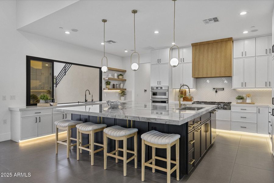 Showstopping Quartzite Island Slab