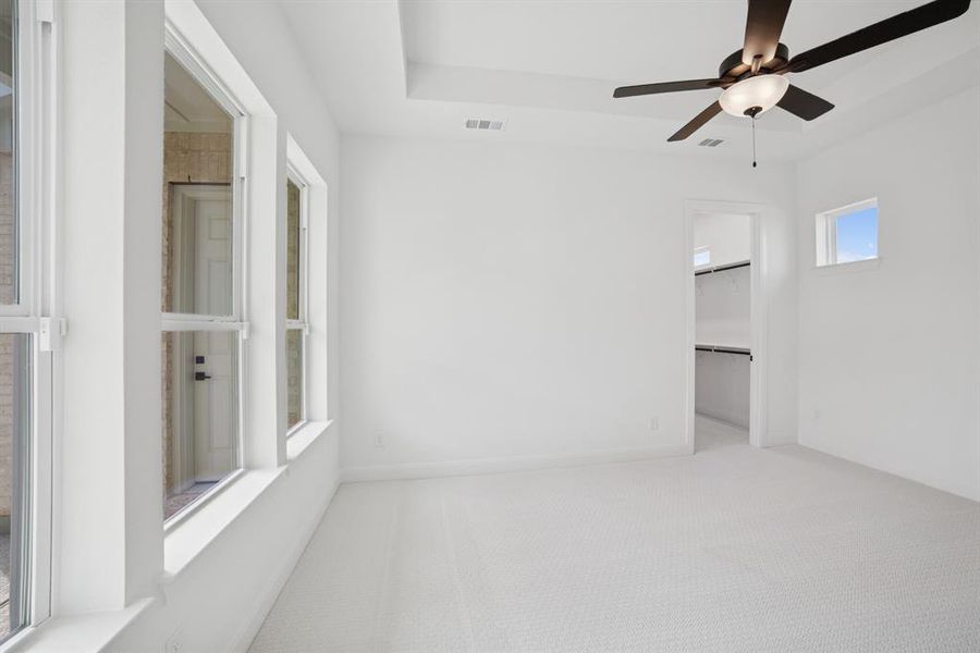 Spacious, unfurnished interior of a new home in Walsh Cottage, Annetta North (Image 19).
