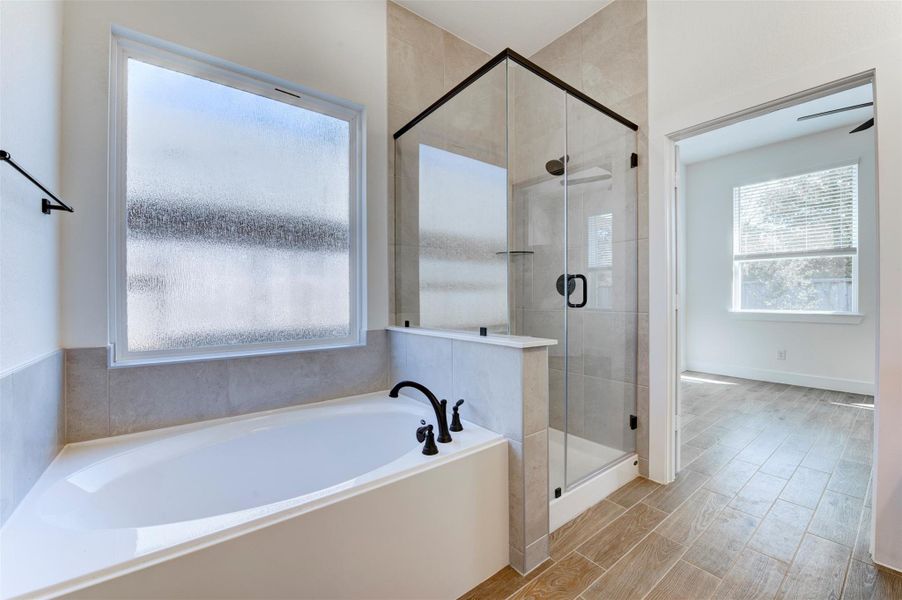 Furnished interior view inside a new home in The Woodlands Hills, Willis (Image 12). Furnished interior view inside a new home in The Woodlands Hills, Willis (Image 12).