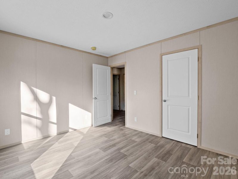 Spacious, unfurnished interior of a new home in , Ellenboro (Image 20). Spacious, unfurnished interior of a new home in , Ellenboro (Image 20).