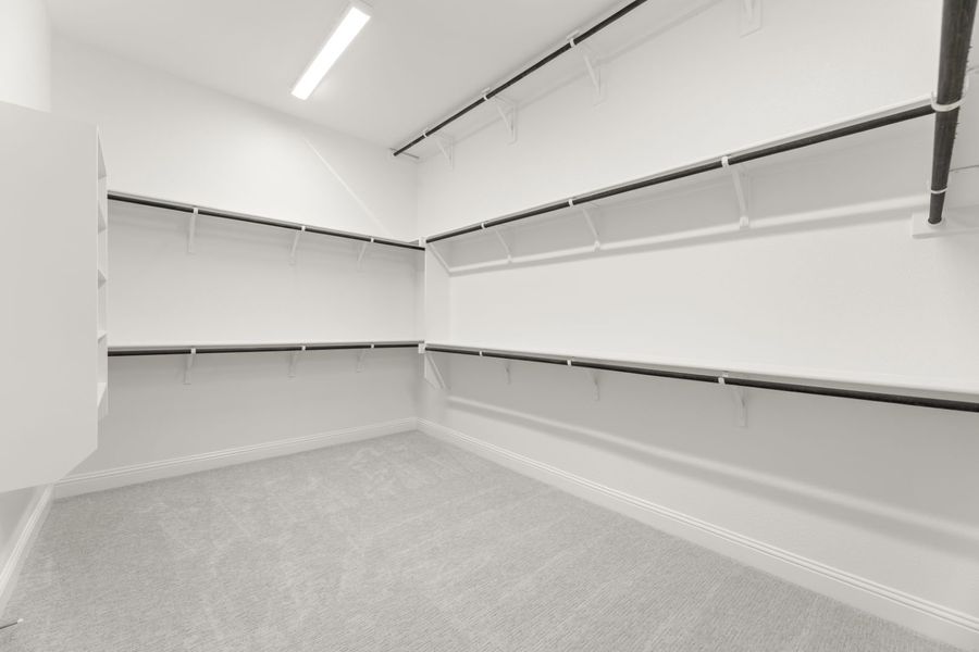 Representative unfurnished interior of a home built from the Ramsey by Windsor Homes in Estates at Rockhill, Frisco (Image 23).