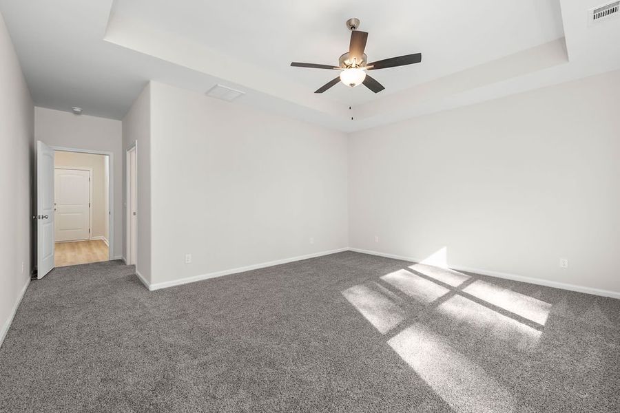 Spacious, unfurnished interior of a new home in Savannah Highlands, Savannah (Image 26).