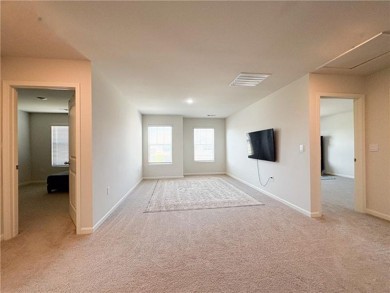Spacious, unfurnished interior of a new home in , Cumming (Image 30).