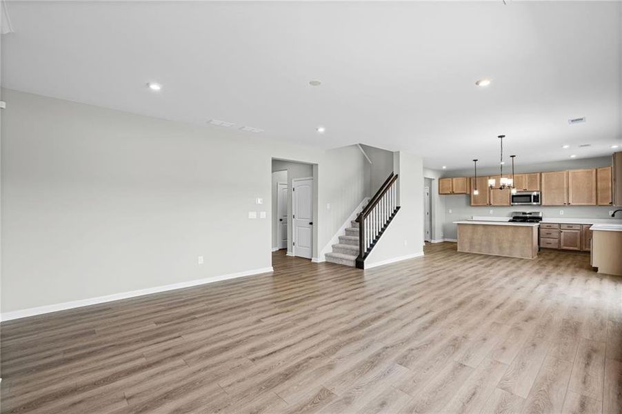 Spacious, unfurnished interior of a new home in Twin Lakes, Hoschton (Image 43).