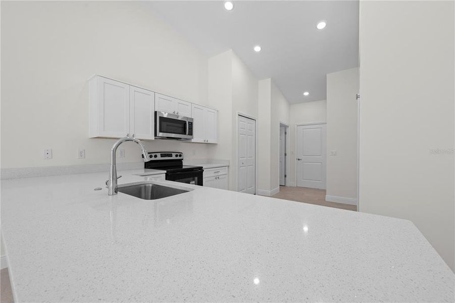 Image 47 of a home in .