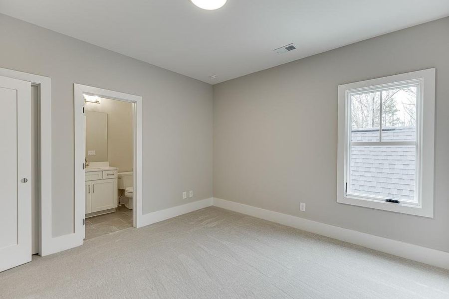 Spacious, unfurnished interior of a new home in , Cumming (Image 27).