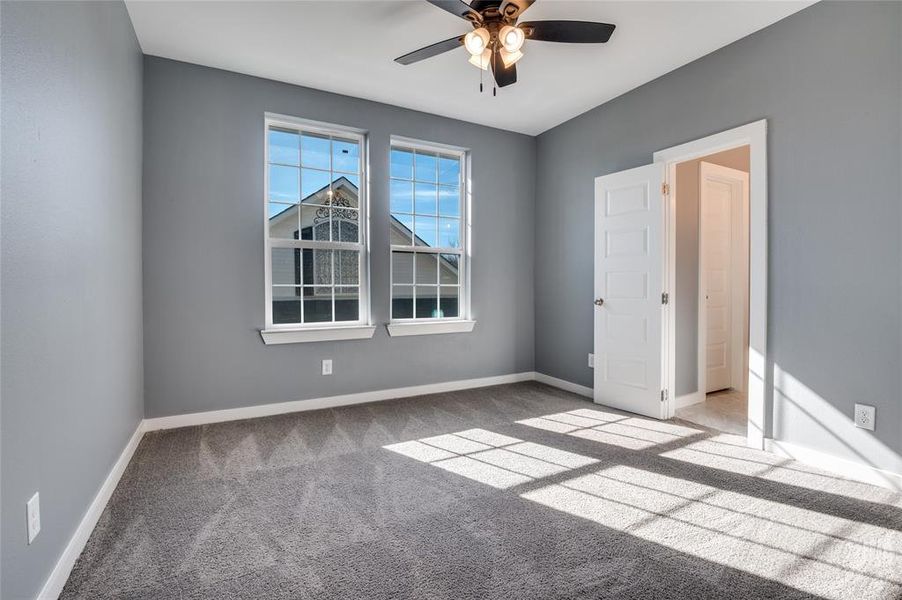 Spacious, unfurnished interior of a new home in , Lancaster (Image 16).