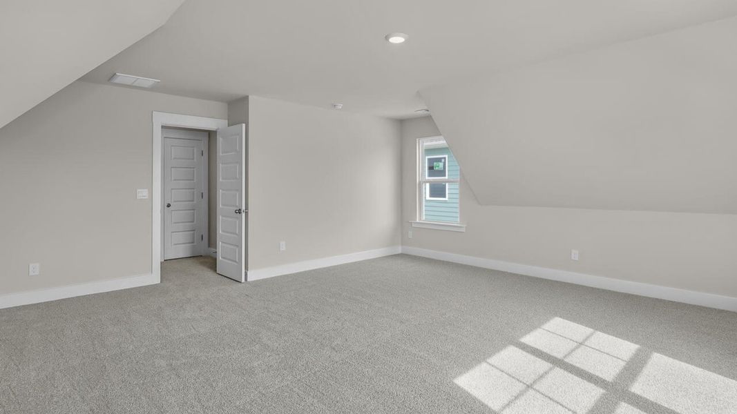 Spacious, unfurnished interior of a new home in Indigo Preserve, Leland (Image 36).