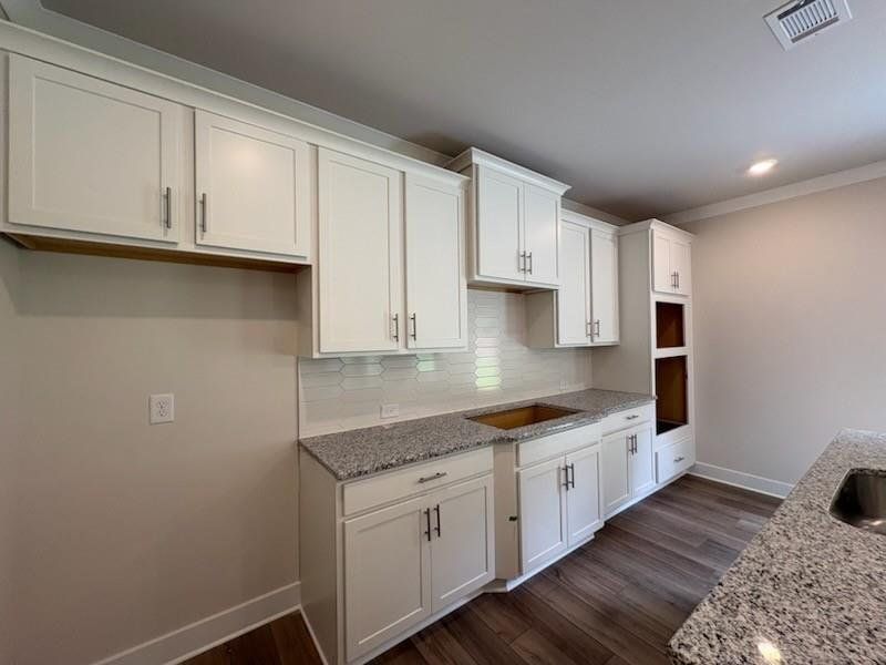 Furnished interior view inside a new home in Greenefield, Cartersville (Image 6).