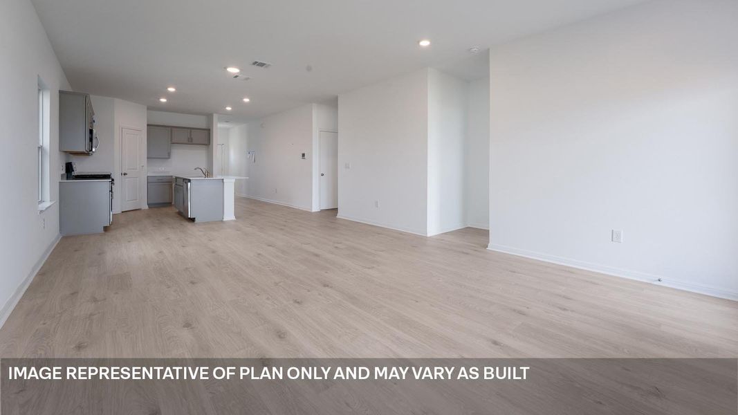 Spacious, unfurnished interior of a new home in Prairie Lakes, Buda (Image 10).