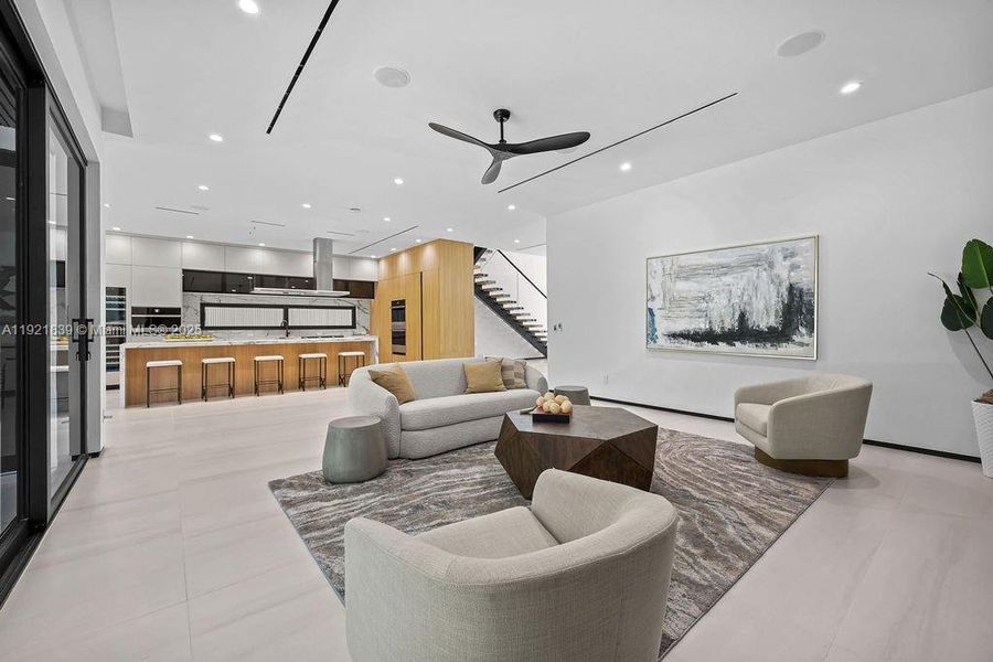 Furnished interior view inside a new home in , Fort Lauderdale (Image 14). Furnished interior view inside a new home in , Fort Lauderdale (Image 14).