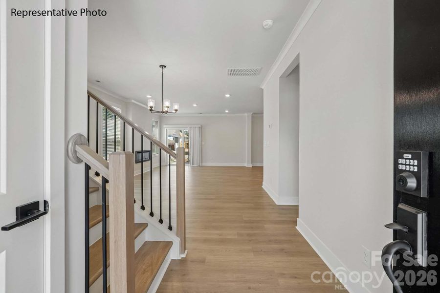 Spacious, unfurnished interior of a new home in Oak Grove Hill, Huntersville (Image 12).