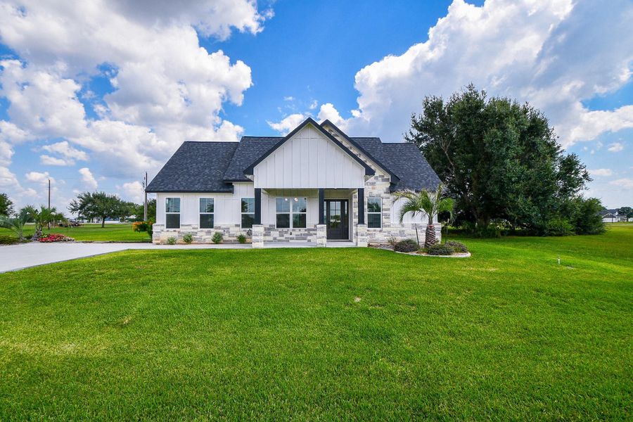 Image 49 of a home in . Image 49 of a home in .