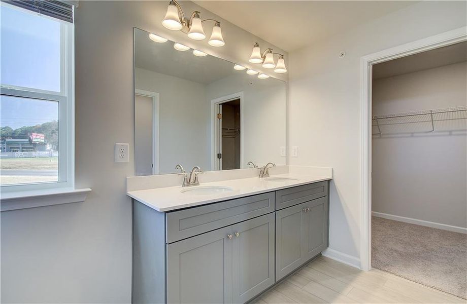 Furnished interior view inside a new home in Auburn Ridge, Riverdale (Image 9).