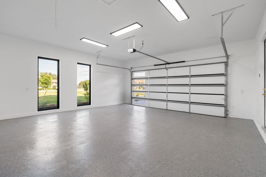 Spacious, unfurnished interior of a new home in , Dripping Springs (Image 33). Spacious, unfurnished interior of a new home in , Dripping Springs (Image 33).