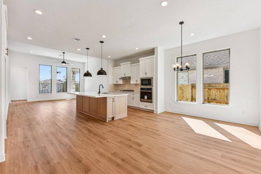 Image 31 of a home in 6 Creeks.