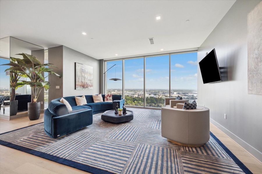 Experience the height of luxury living in this stunning 3-bedroom condo! Immerse yourself in breathtaking, panoramic views of Downtown Houston through expansive floor-to-ceiling windows. Featuring spacious bedrooms and a private balcony, this residence offers a refined lifestyle with sweeping vistas of the city’s dynamic bayou landscape.