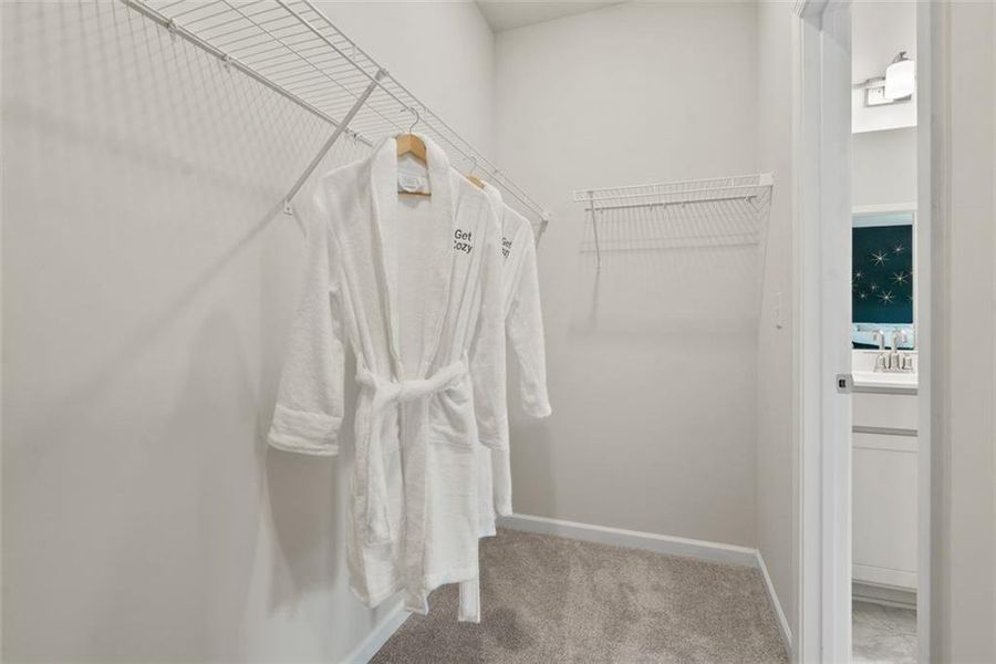 Image 41 of a home in Henson Square.