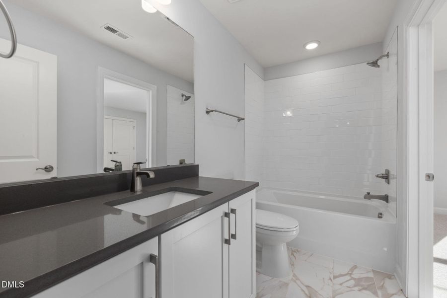 19-web-or-mls-DX3A0824