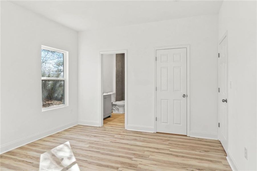 Spacious, unfurnished interior of a new home in , Toccoa (Image 10). Spacious, unfurnished interior of a new home in , Toccoa (Image 10).