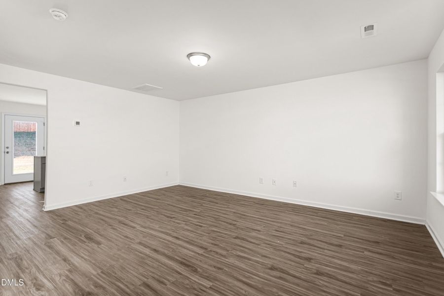 1061 Thicket Drive-5