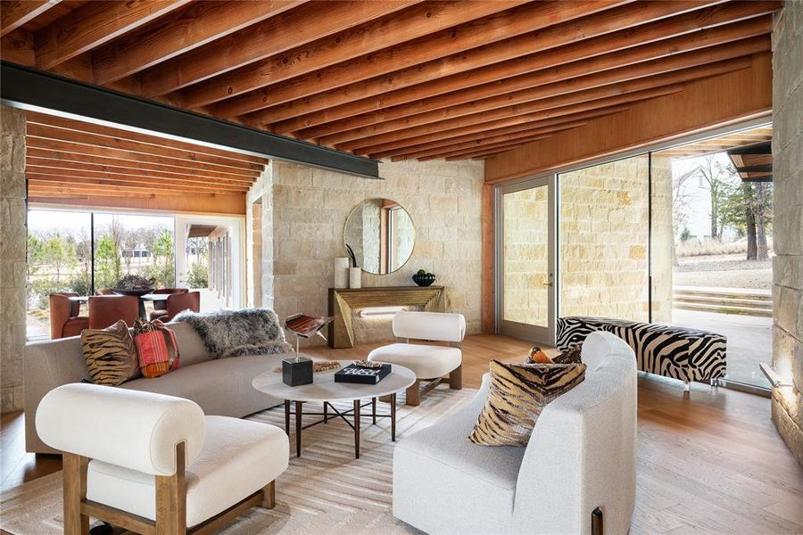 Community amenities in , Malakoff (Image 23).