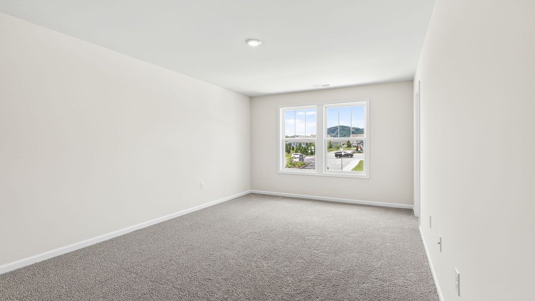 Spacious, unfurnished interior of a new home in The Townes at Stonecrest, Hendersonville (Image 25).