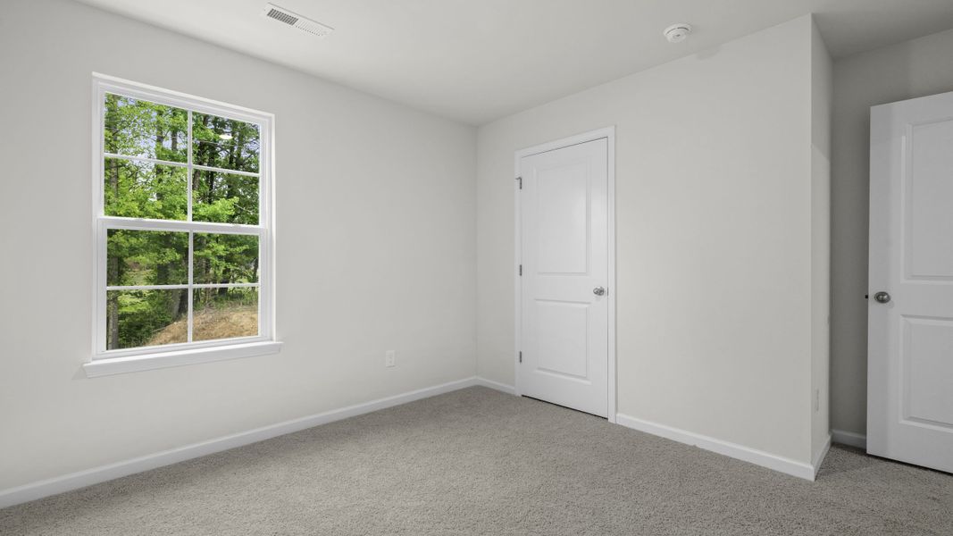Spacious, unfurnished interior of a new home in Mount Hope Estates, Winston-Salem (Image 18).