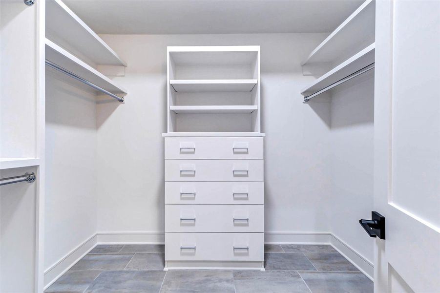 Furnished interior view inside a new home in , Houston (Image 7). Furnished interior view inside a new home in , Houston (Image 7).