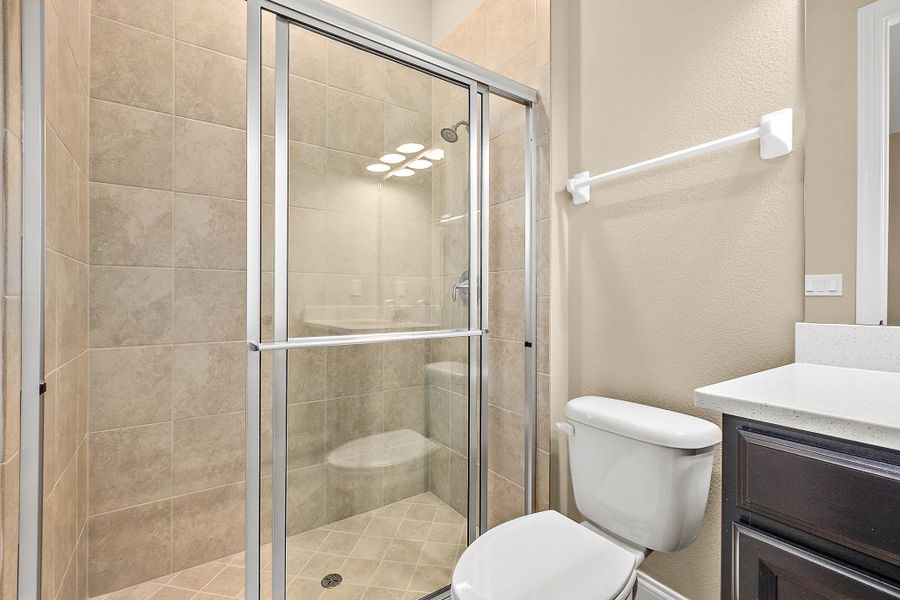 Muirfield with Bonus Second Bath Shower Muirfield with Bonus Second Bath Shower