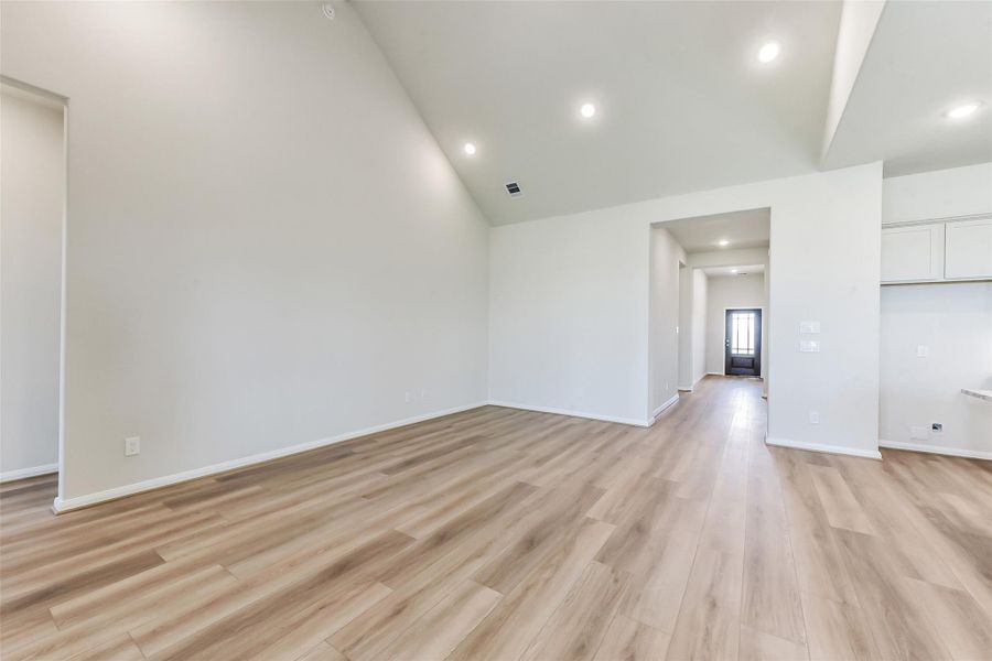 Spacious, unfurnished interior of a new home in River Ranch Meadows, Dayton (Image 21). Spacious, unfurnished interior of a new home in River Ranch Meadows, Dayton (Image 21).