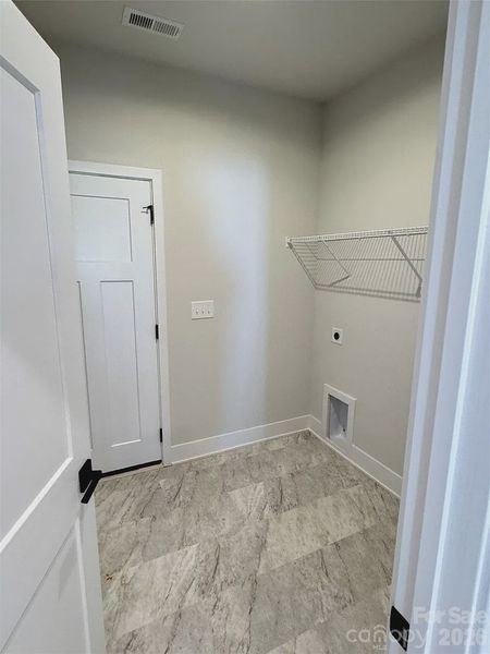 Spacious, unfurnished interior of a new home in Kerns Ridge, Salisbury (Image 18).